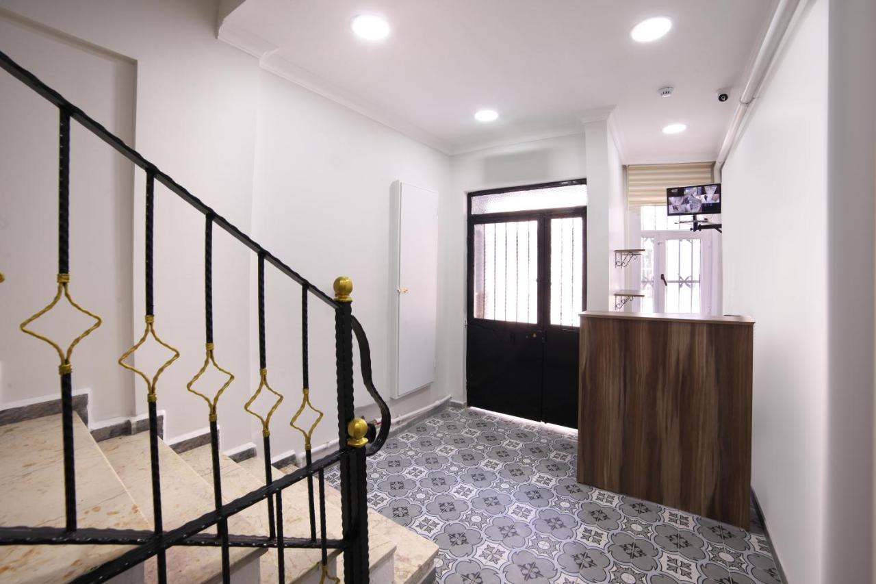 Seven Roses Apart Hotel อิสตันบูล ภายนอก รูปภาพ